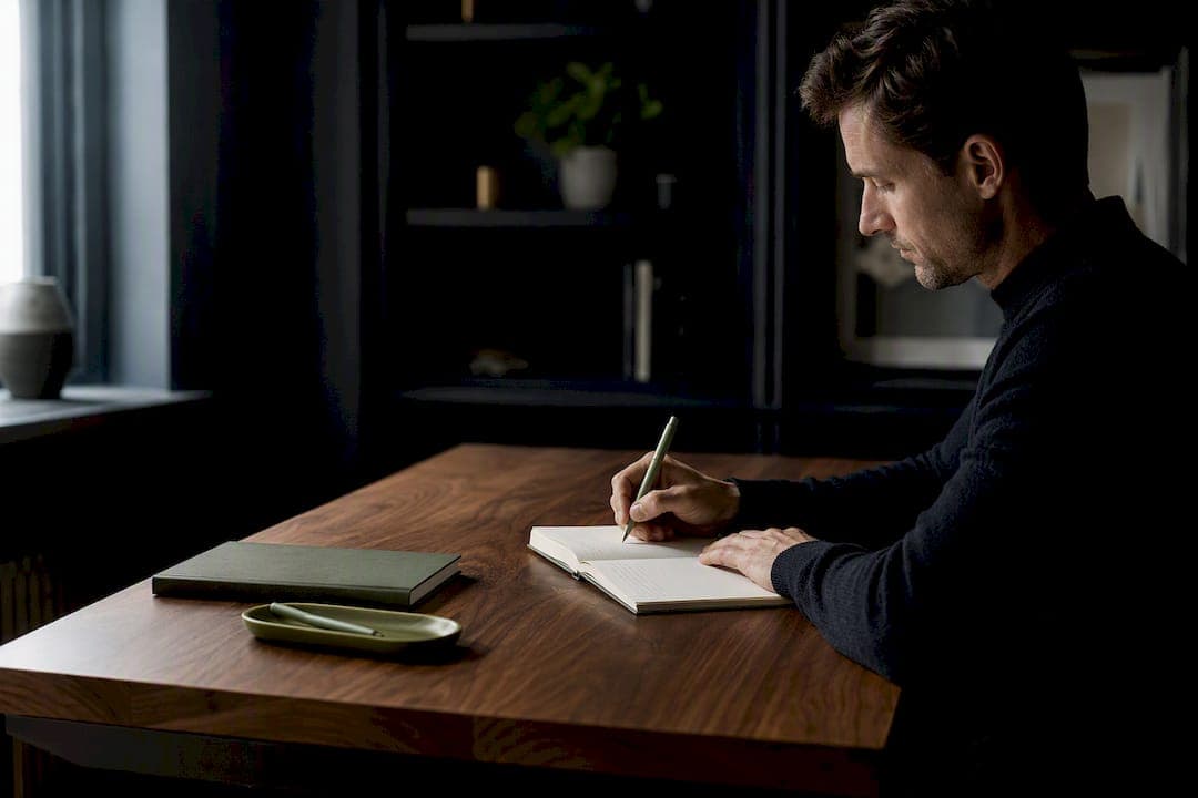 Keep Relationship Notes Private: Personal CRM vs Contacts for iPhone